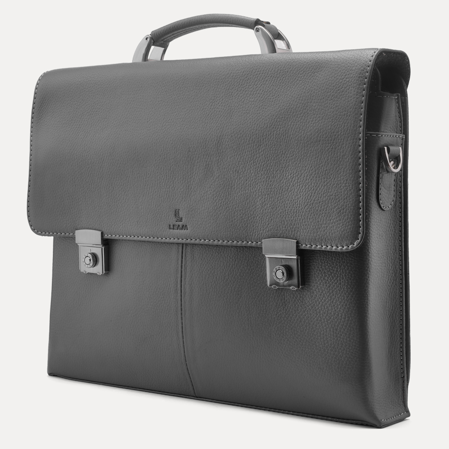 اداري کاپرو - 3